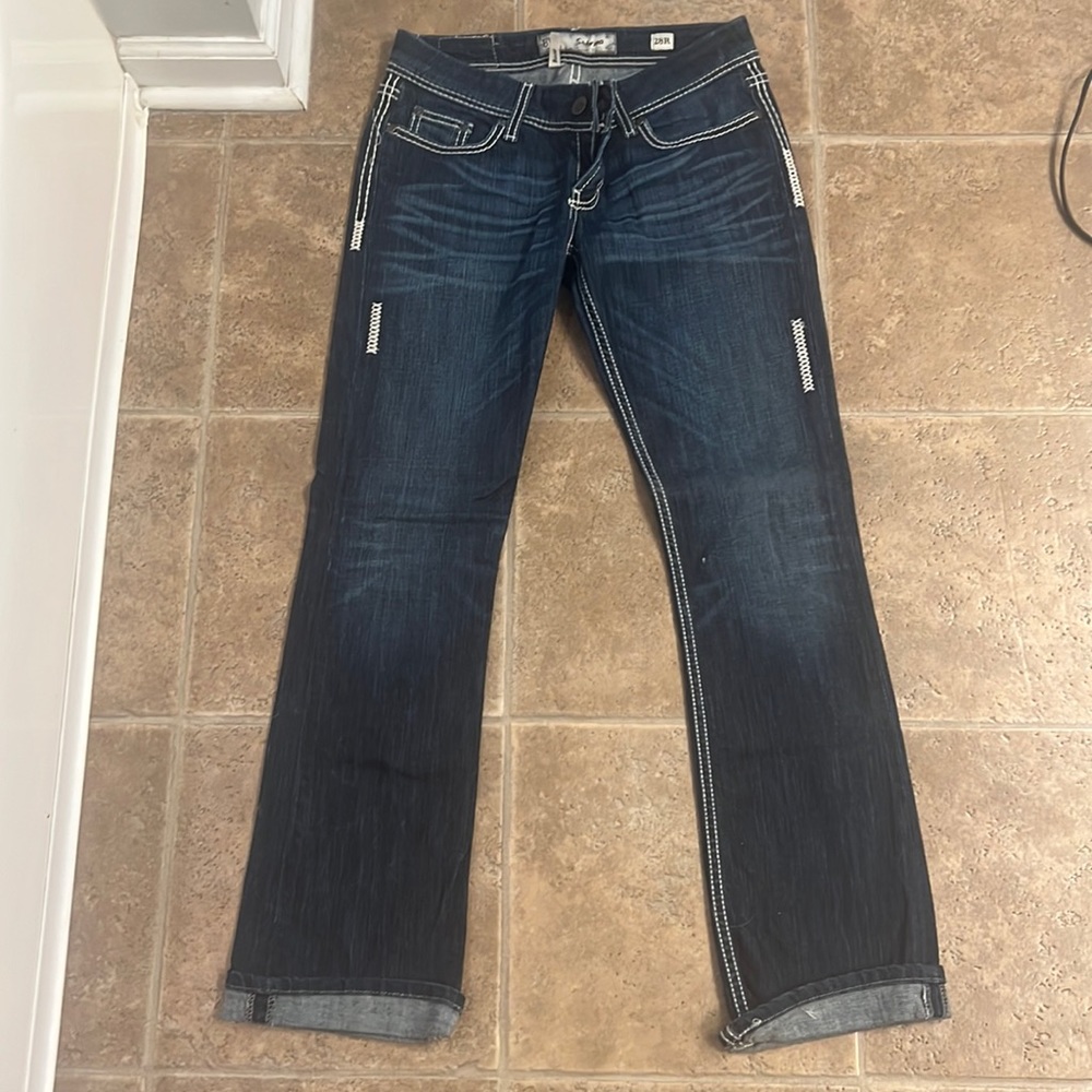Buckle Jeans